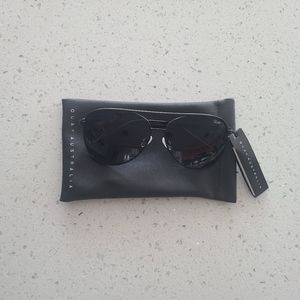 Quay Australia Black Aviator polarized sunglasses